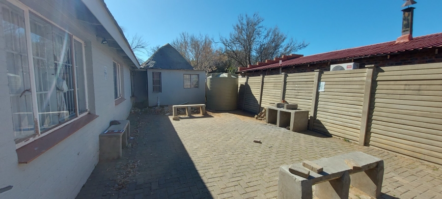 15 Bedroom Property for Sale in Brandwag Free State